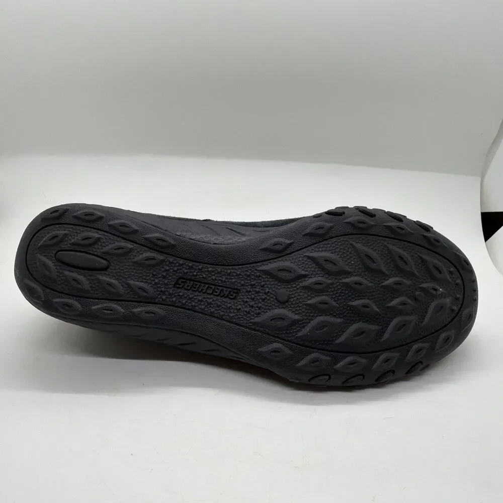 Skechers Breathe Easy Kindred Slip On Shoe Women Size 7 Relaxed Fit 100377 BLK